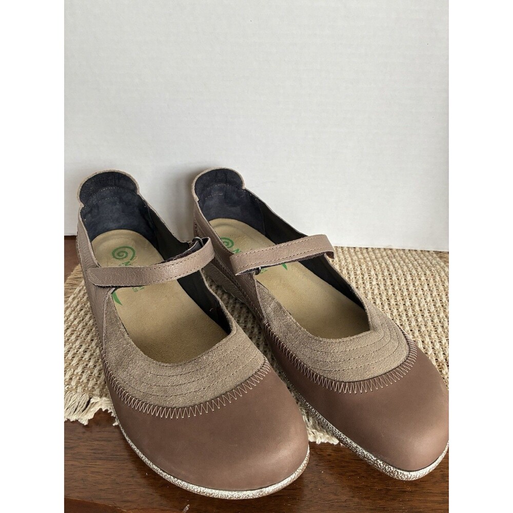 NAOT Women Sz 41 10 Kire Suede Leather Mary Jane Comfort Shoes Brown New